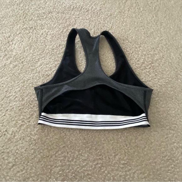 ADIDAS CLIMALITE Racerback Sports Bra Grey/White/Black Medium MSRP $55 - Picture 4 of 5